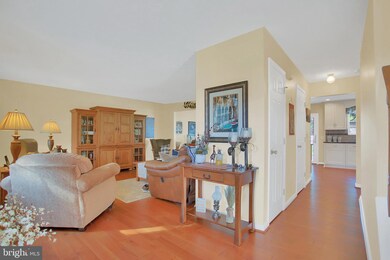 221 Clear Branch Dr, Stewartstown, PA 17363 - photo 2