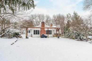 386 Highgate Ave.