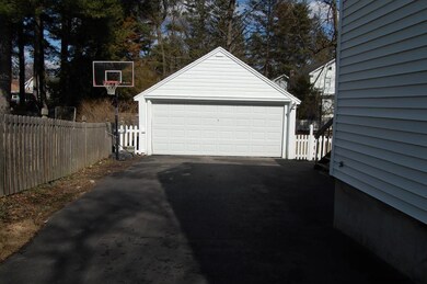 24 Roweland Ave, Delmar, NY 12054 - photo 3