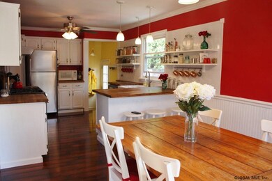 145 Ramsey Place, Albany, NY 12209 - photo 2