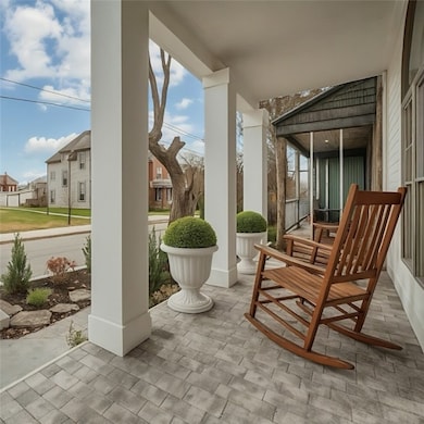 32 Mayflower St, Pittsburgh, PA 15206 - photo 4