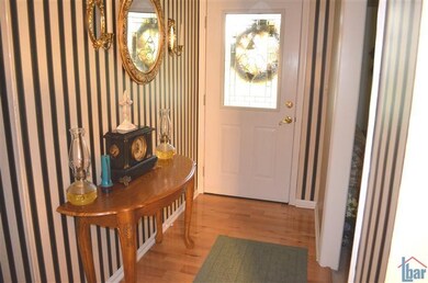 401 Haddix St, Harrodsburg, KY 40330 - photo 6