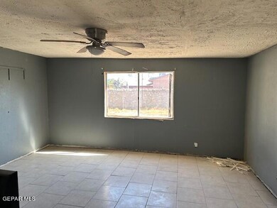 7867 Laura Way, El Paso, TX 79915 - photo 7