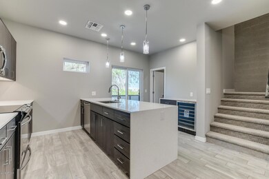 2727 E Thomas Rd unit 8, Phoenix, AZ 85016 - photo 6