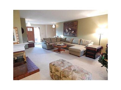 Living Room-L1.