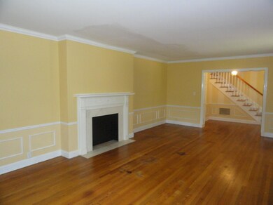 Formal Living 2