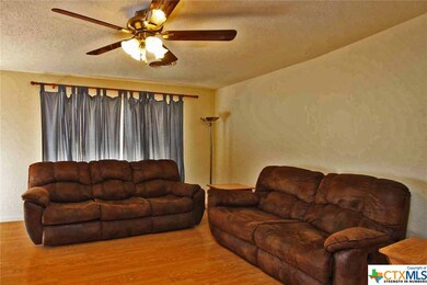 407 E Avenue B, Copperas Cove, TX 76522 - photo 5