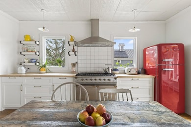 38 Union St, Belfast, ME 04915 - photo 2