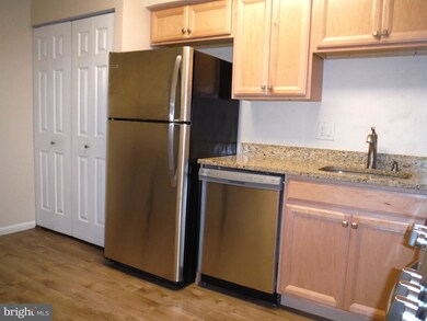 2908 State Hill Rd unit H14, Wyomissing, PA 19610 - photo 5