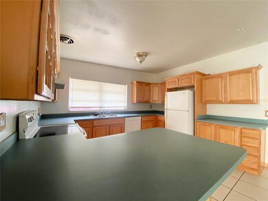 390 16th St NE, Winter Haven, FL 33881 - photo 7