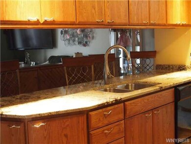 1195 Bowen Dr W, North Tonawanda, NY 14120 - photo 7