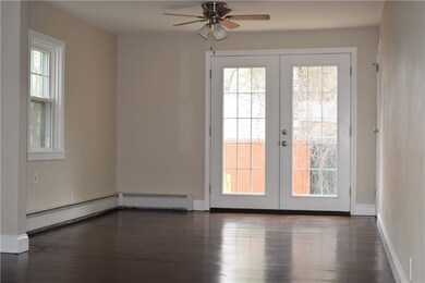 16 Schofield St, Johnston, RI 02919 - photo 3