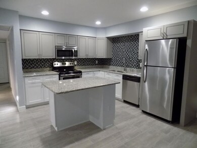 858 S Hobson St 038
