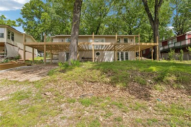 Lake/Vale Dr frontage