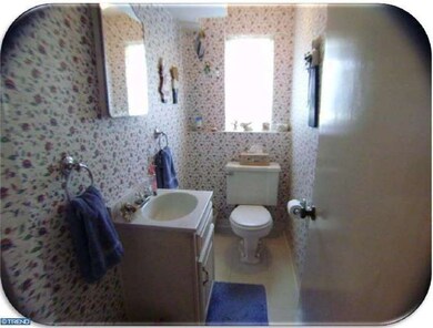 203 Stanford Dr, Wallingford, PA 19086 - photo 7