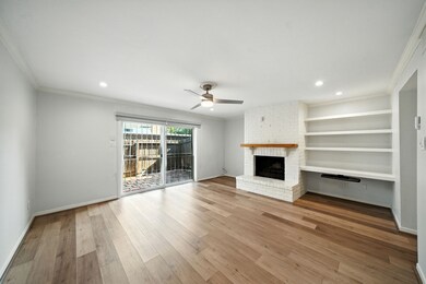 10333 Longmont Dr unit 35/3, Houston, TX 77042 - photo 5