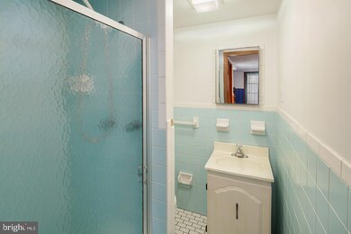 313 Spruce Ave, Gloucester City, NJ 08030 - photo 6