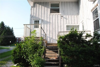 145 W Genesee St, Chittenango, NY 13037 - photo 3