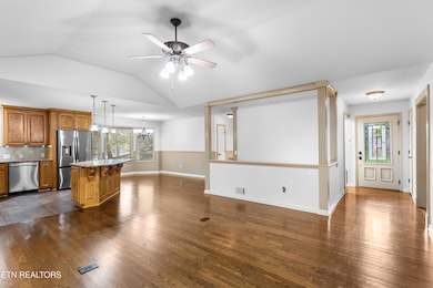 407 Tecumseh Point, Loudon, TN 37774 - photo 7