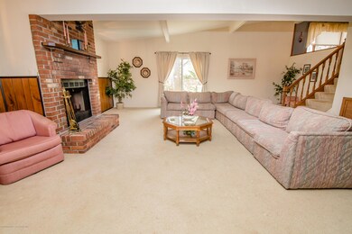 7 Mohawk Dr, Matawan, NJ 07747 - photo 7