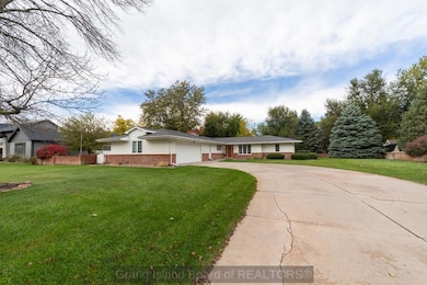 2516 Arrowhead Rd, Grand Island, NE 68801 - photo 3