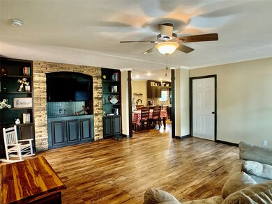 6411 County Road 390, Alvin, TX 77511 - photo 7