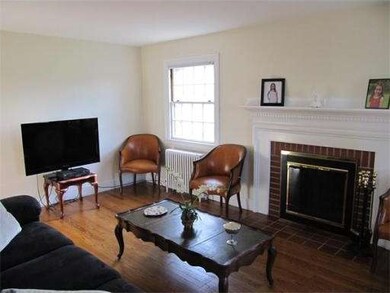 90 Fales St, Worcester, MA 01606 - photo 5