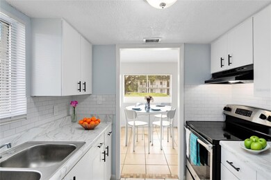 2000 15th Ct NW unit 15, Winter Haven, FL 33881 - photo 5