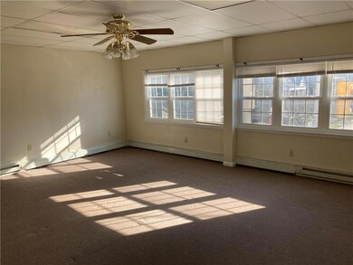 681 Easton Rd unit 1st Floor, Riegelsville, PA 18077 - photo 2