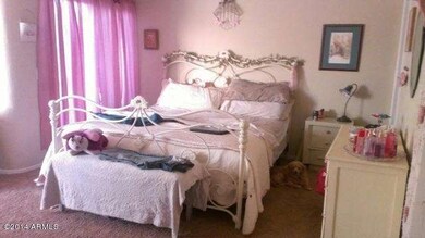 master bedroom Greenlee