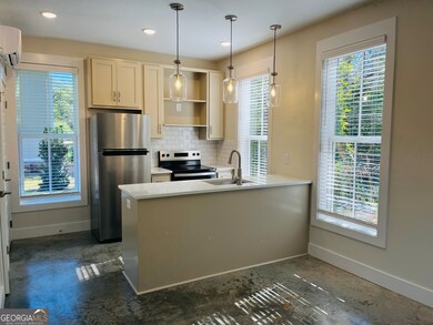 100 Gardenia Ln unit 100 B, Lagrange, GA 30240 - photo 7