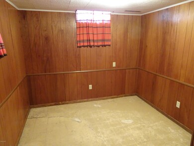 1103 S 19th St, Grand Forks, ND 58201 - photo 7