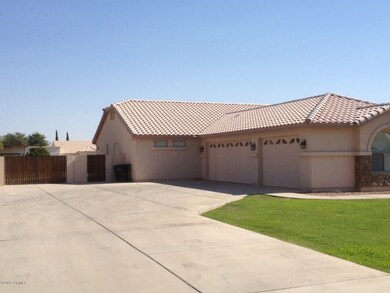 RV Gate and 3 car garage