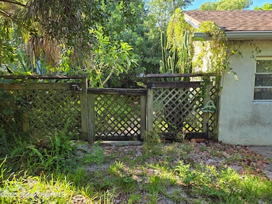 1035 Sea Grape Dr, Melbourne, FL 32935 - photo 3