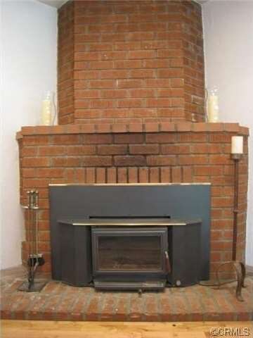 Wood burning Fireplace with Heatilator-Blows hot a
