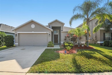 8439 Hunters Fork Loop, Ruskin, FL 33573 - photo 4