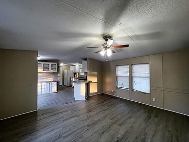 2202 Railroad Blvd, Denison, TX 75020 - photo 5