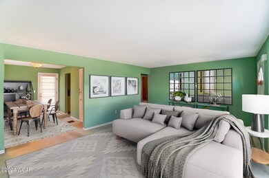Property_D79A_007_1911_W_Elm_St_27-02-24