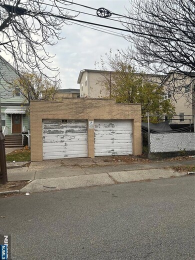 410 Cliff St, Fairview, NJ 07022 - photo 5