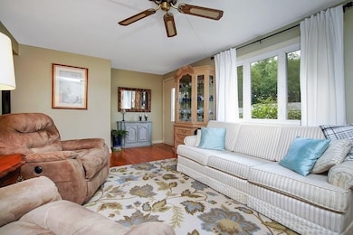 45 Austin Cir, Florence, MA 01062 - photo 4