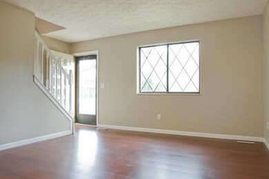 3047 Highcliff Ct-2