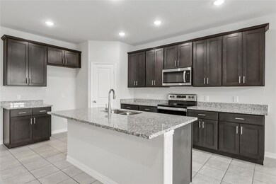 431 Rose Ave, Cleburne, TX 76033 - photo 6