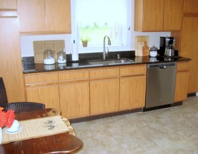 6 Battey Dr, Greenville, RI 02828 - photo 5