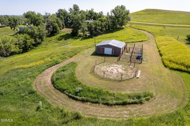 2215_44th_St_Mandan_drone-11