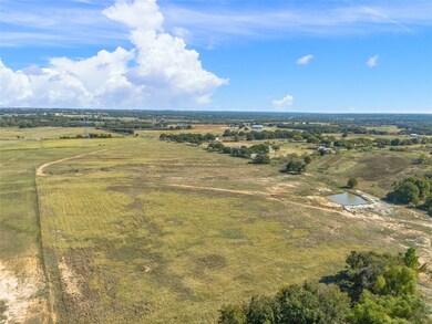 1120 Clover Dr, Poolville, TX 76487 - photo 4