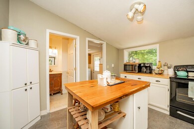 8532 q ave -16