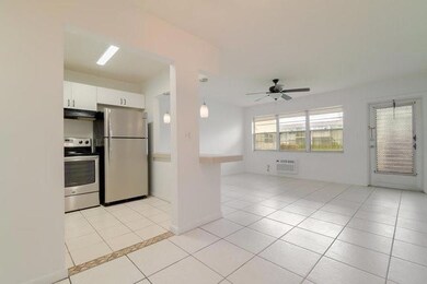 223 Norwich J, West Palm Beach, FL 33417 - photo 7