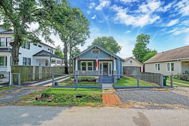 805 Archer St, Houston, TX 77009 - photo 3