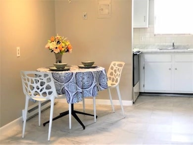 265 New Ludlow Rd unit F4, Chicopee, MA 01020 - photo 2