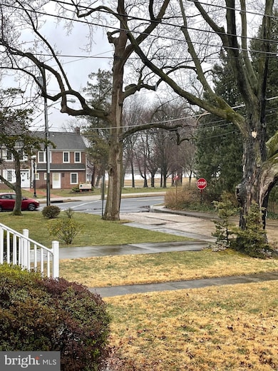 607 Shady Ln, Haddon Township, NJ 08108 - photo 2